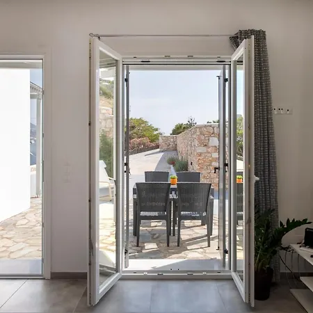 Holiday home Parikia's Sunlight 2bedroom House